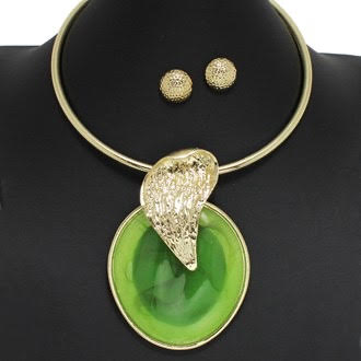 Mother Earth Necklace Set