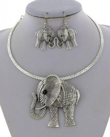 Stand Guard Necklace Set