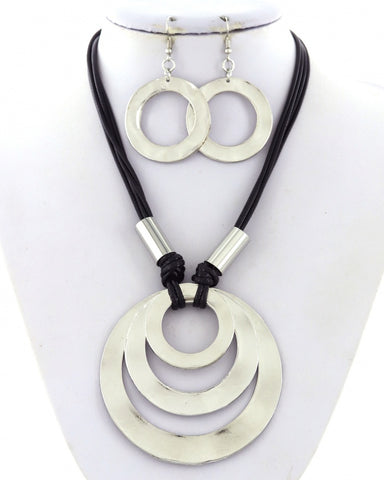 Black Sudan Necklace