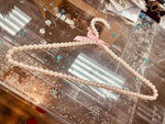 Pearl hanger